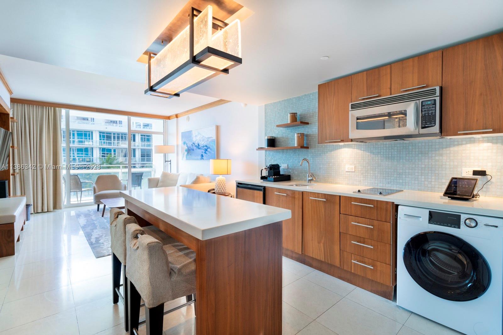 CENTRAL CARILLON BEACH CO - Residential Lease
