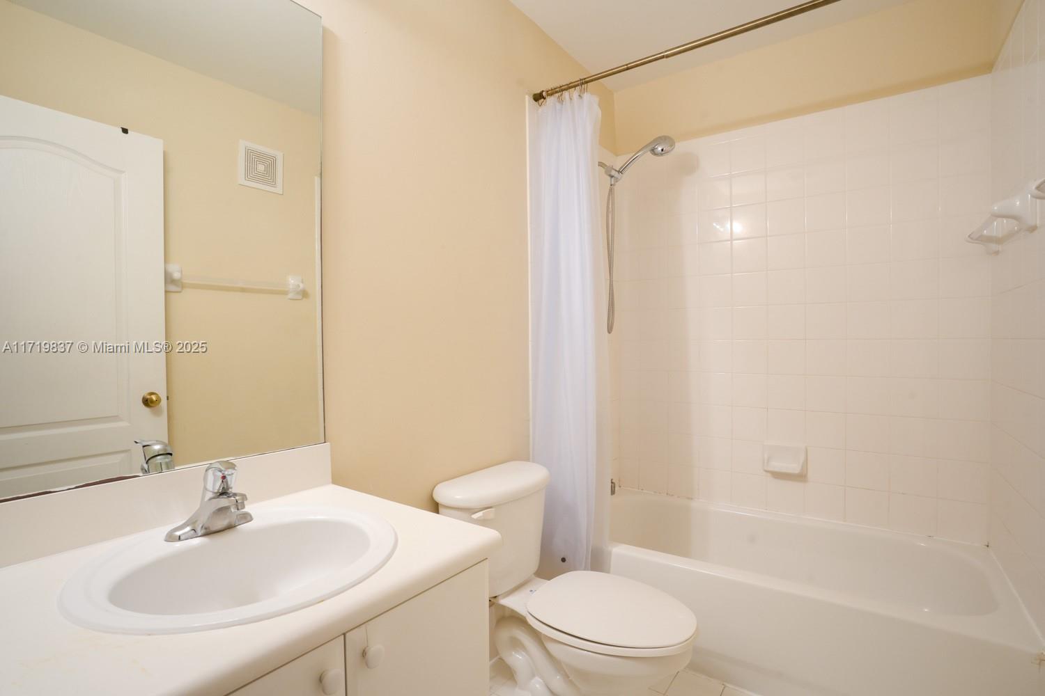 SHOMA COURTYARDS I AT ROY - Residential Lease