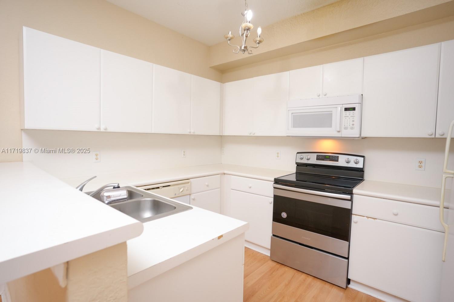 SHOMA COURTYARDS I AT ROY - Residential Lease