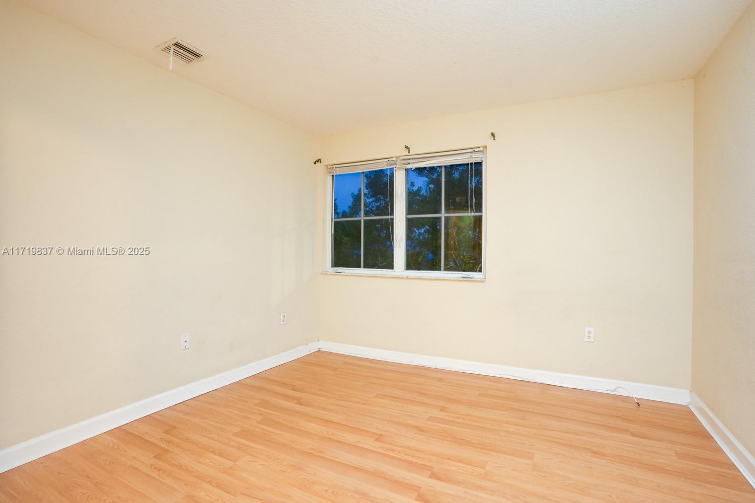 SHOMA COURTYARDS I AT ROY - Residential Lease