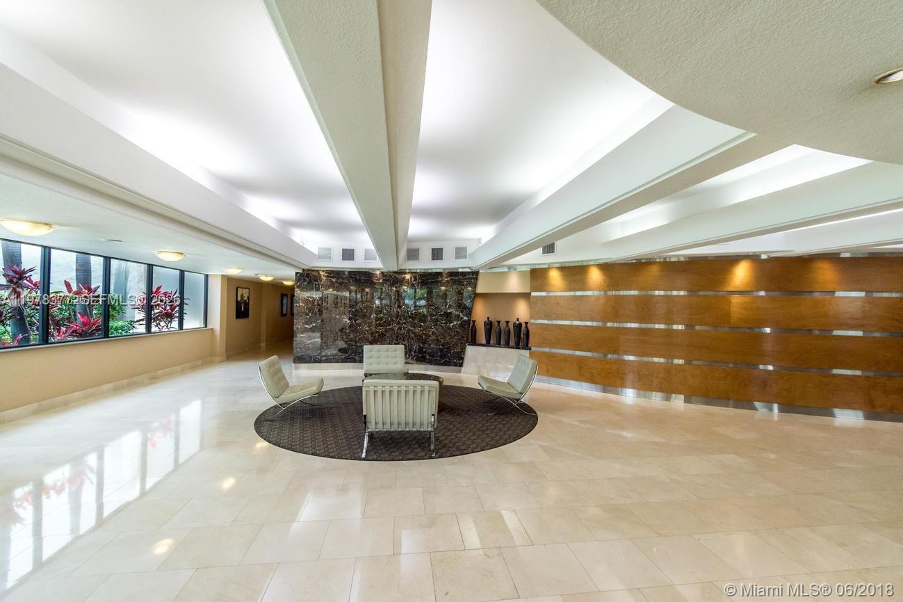 LA MER ESTATES EAST CONDO - Residential Lease