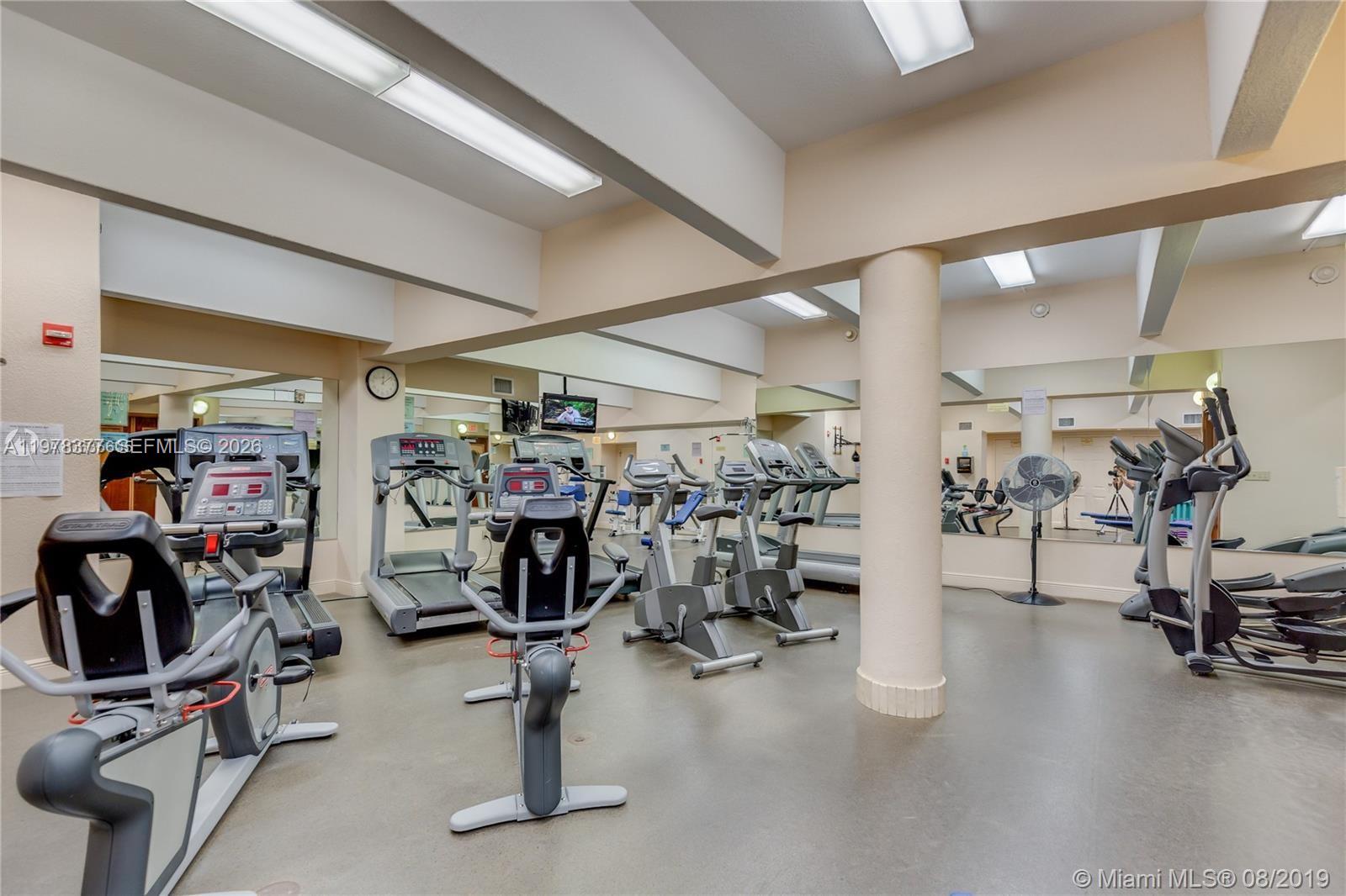 LA MER ESTATES EAST CONDO - Residential Lease