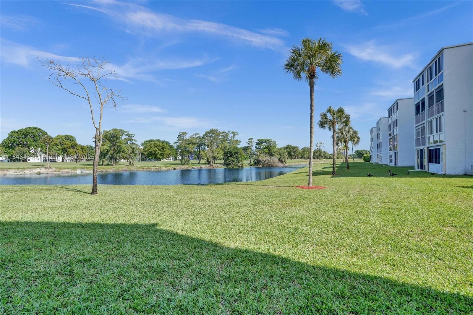 9 OF PALM SPRINGS 2 CONDO - Residential