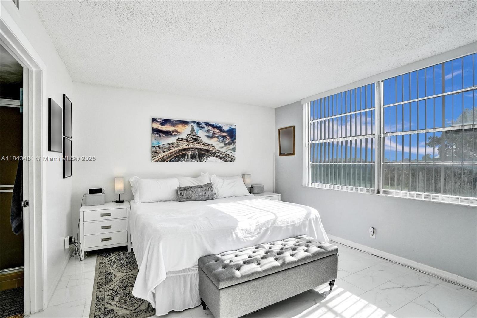 9 OF PALM SPRINGS 2 CONDO - Residential