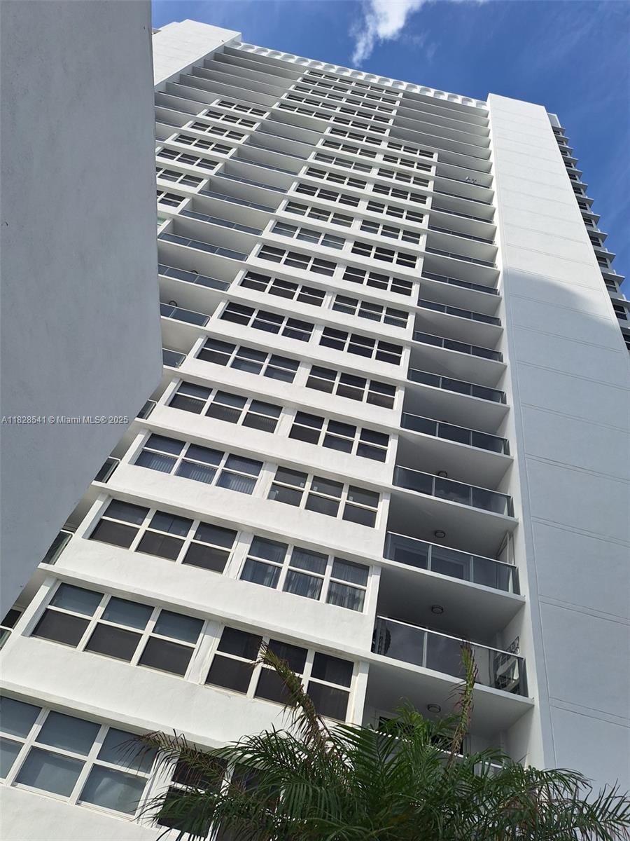 LUXURY LIVING AT LA MER. REDUCED!!Located directly on the ocean . Partially or unfurnished . Bright and sunny view of the ocean as well as intracoastal . Private beach access with pool and beach services available. Fitness center as well as tennis available on premises. Centrally located between Miami and Fort Lauderdale and just minutes to airport and Aventura mall.