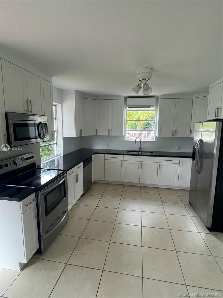 BAYVIEW ACRES - Residential Lease