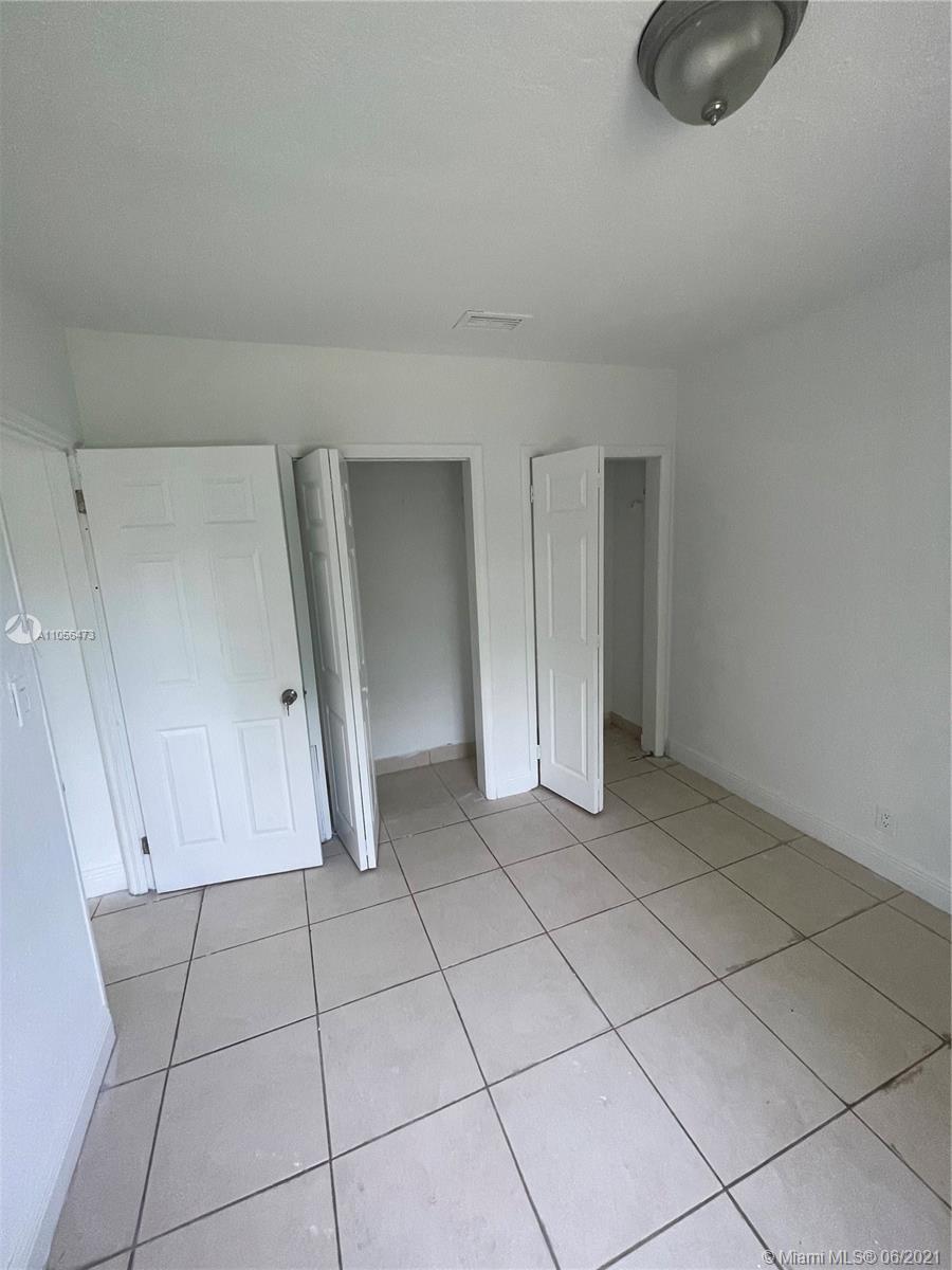 BAYVIEW ACRES - Residential Lease