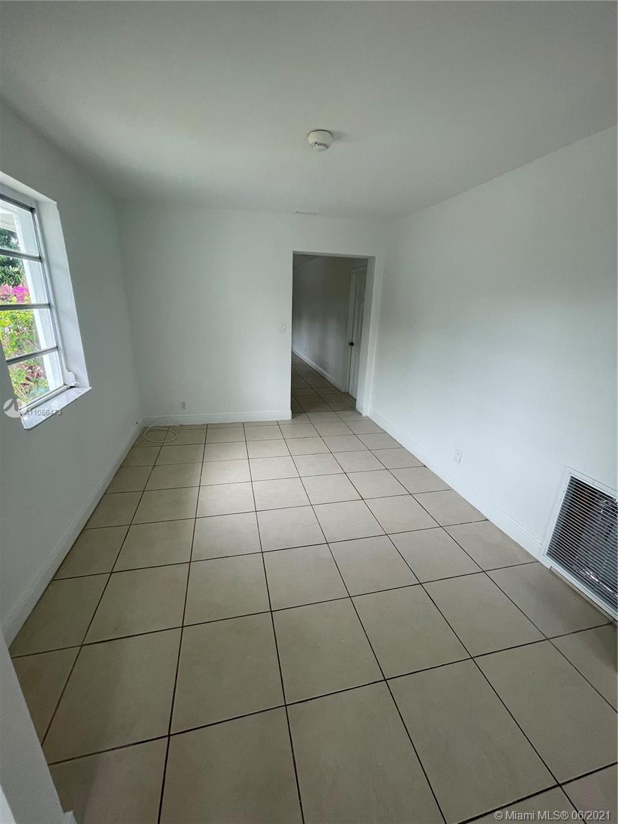 BAYVIEW ACRES - Residential Lease