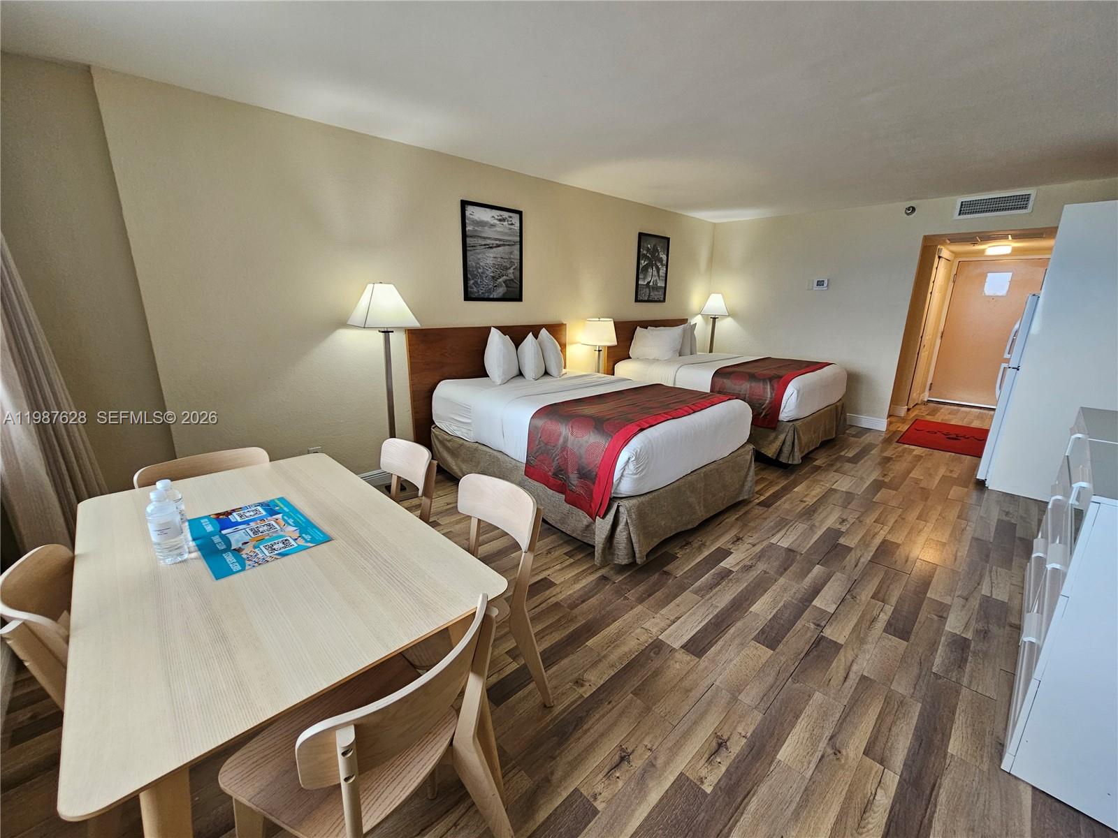 THE AVENTURA BEACH CLUB C - Residential