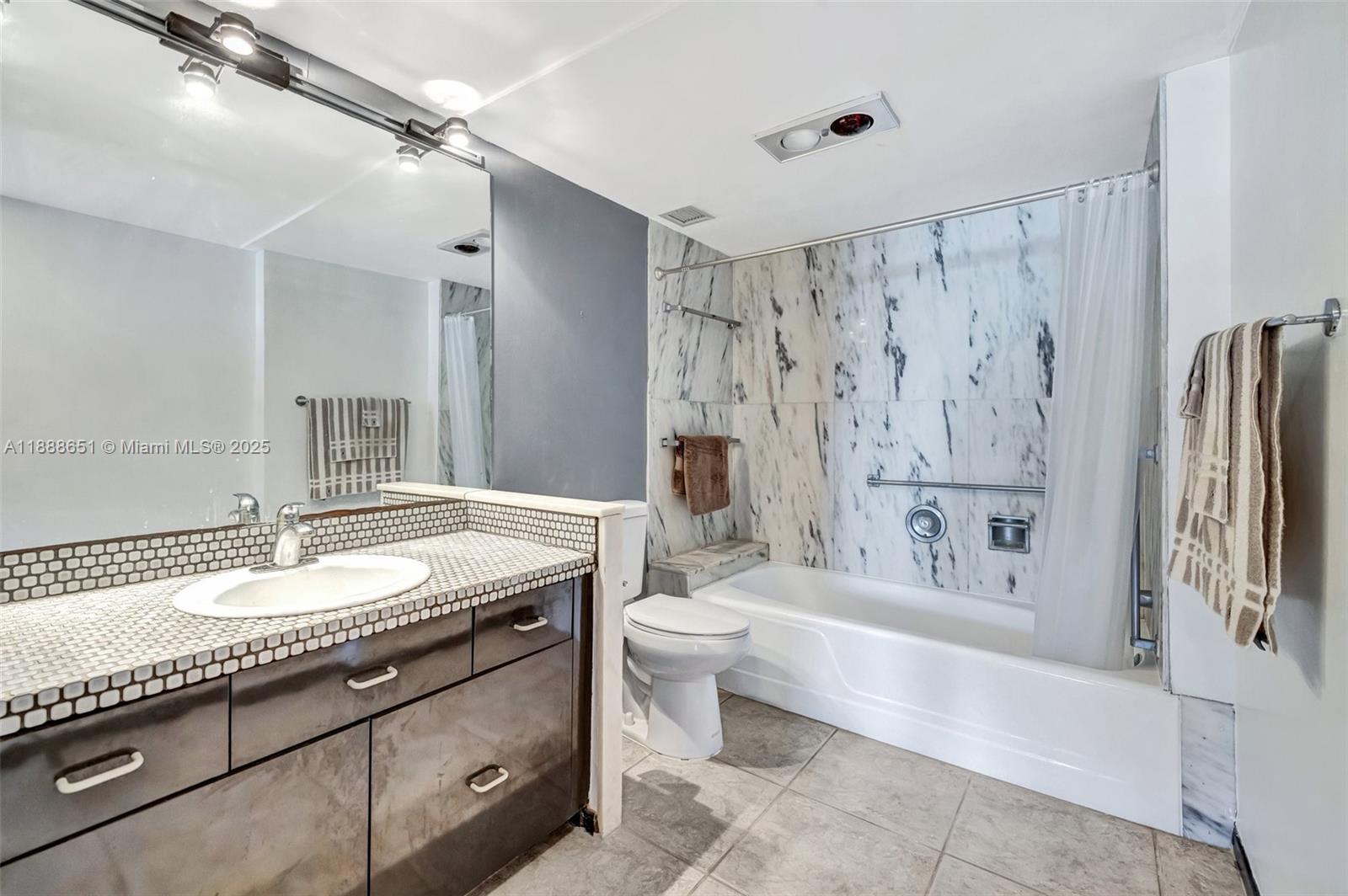 MAYA MARCA CONDO - Residential Lease