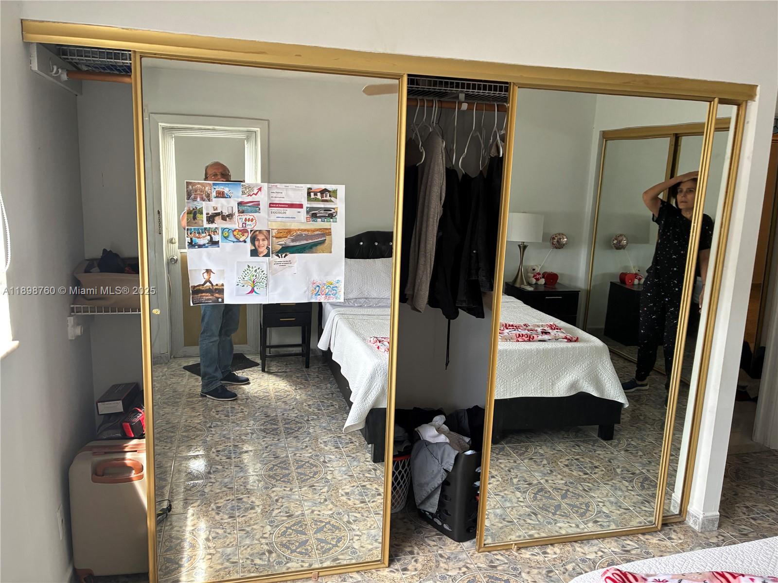 ELDORADO COUNTRY CLUB TOW - Residential Lease