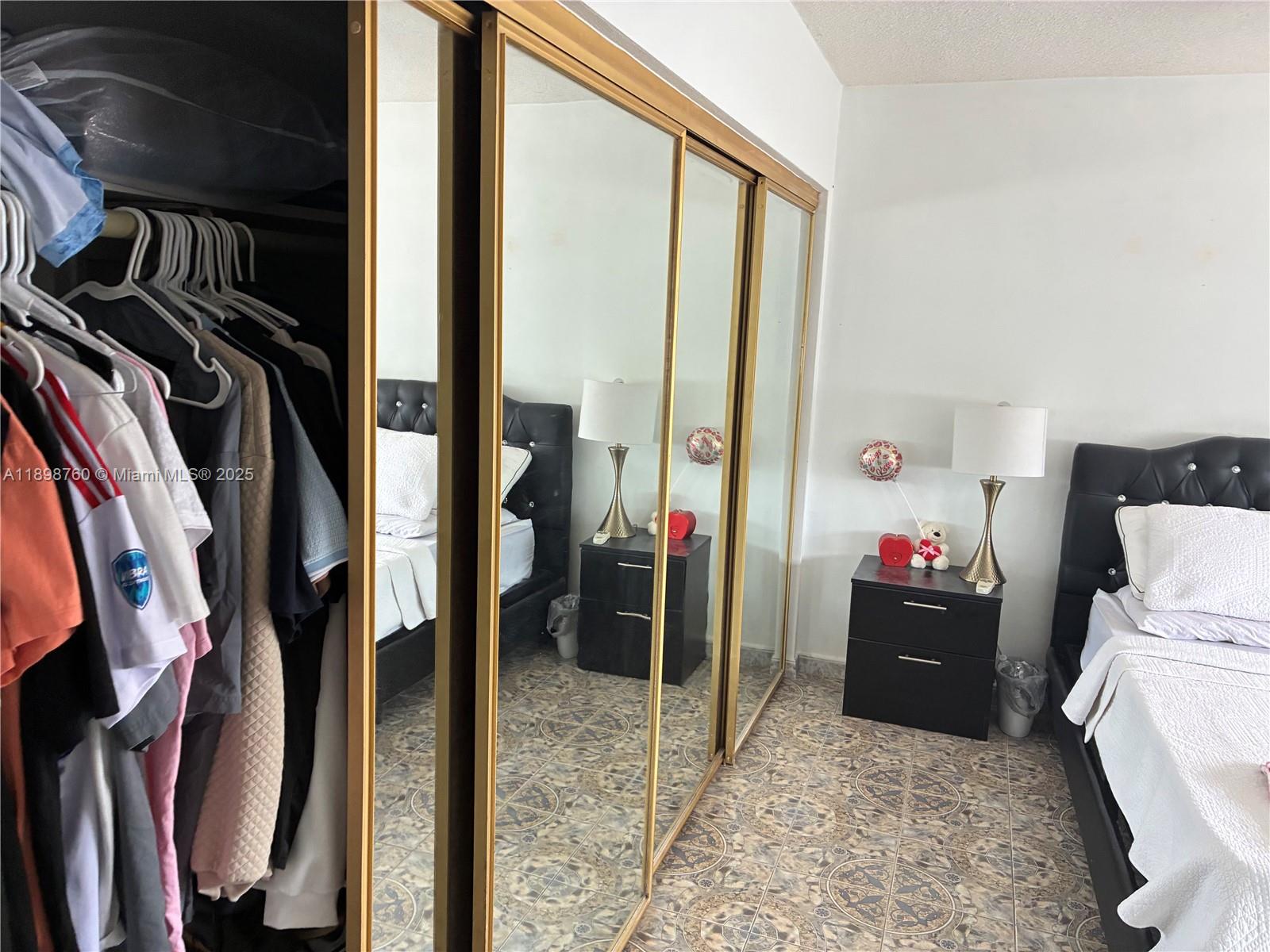 ELDORADO COUNTRY CLUB TOW - Residential Lease