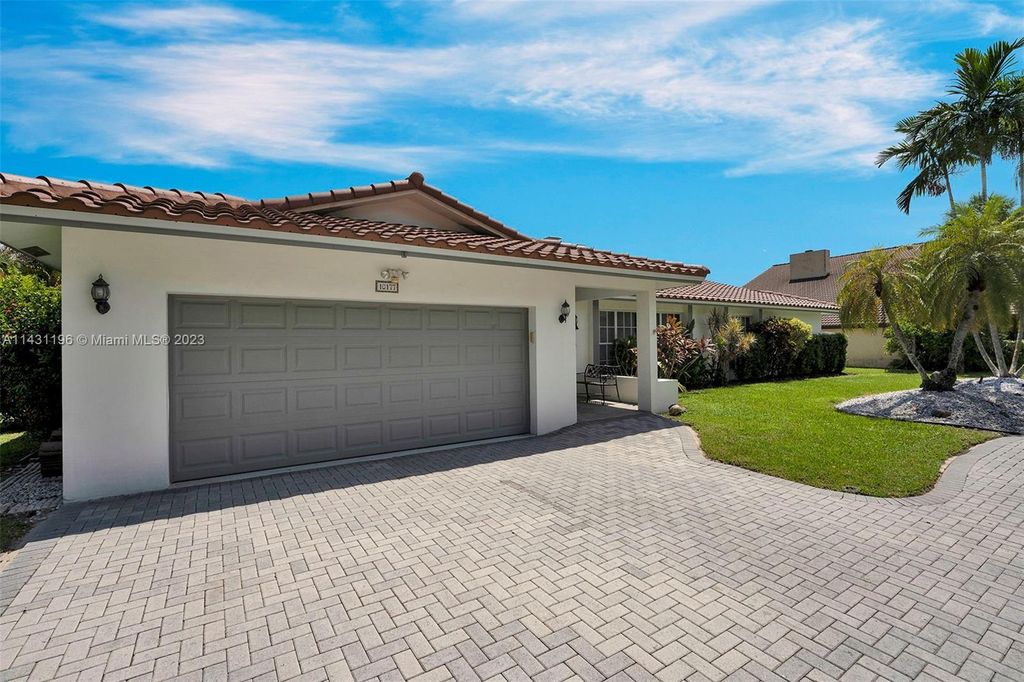 Photo of 10177 NW 17th St, Coral Springs, FL 33071 (MLS # A11431196)