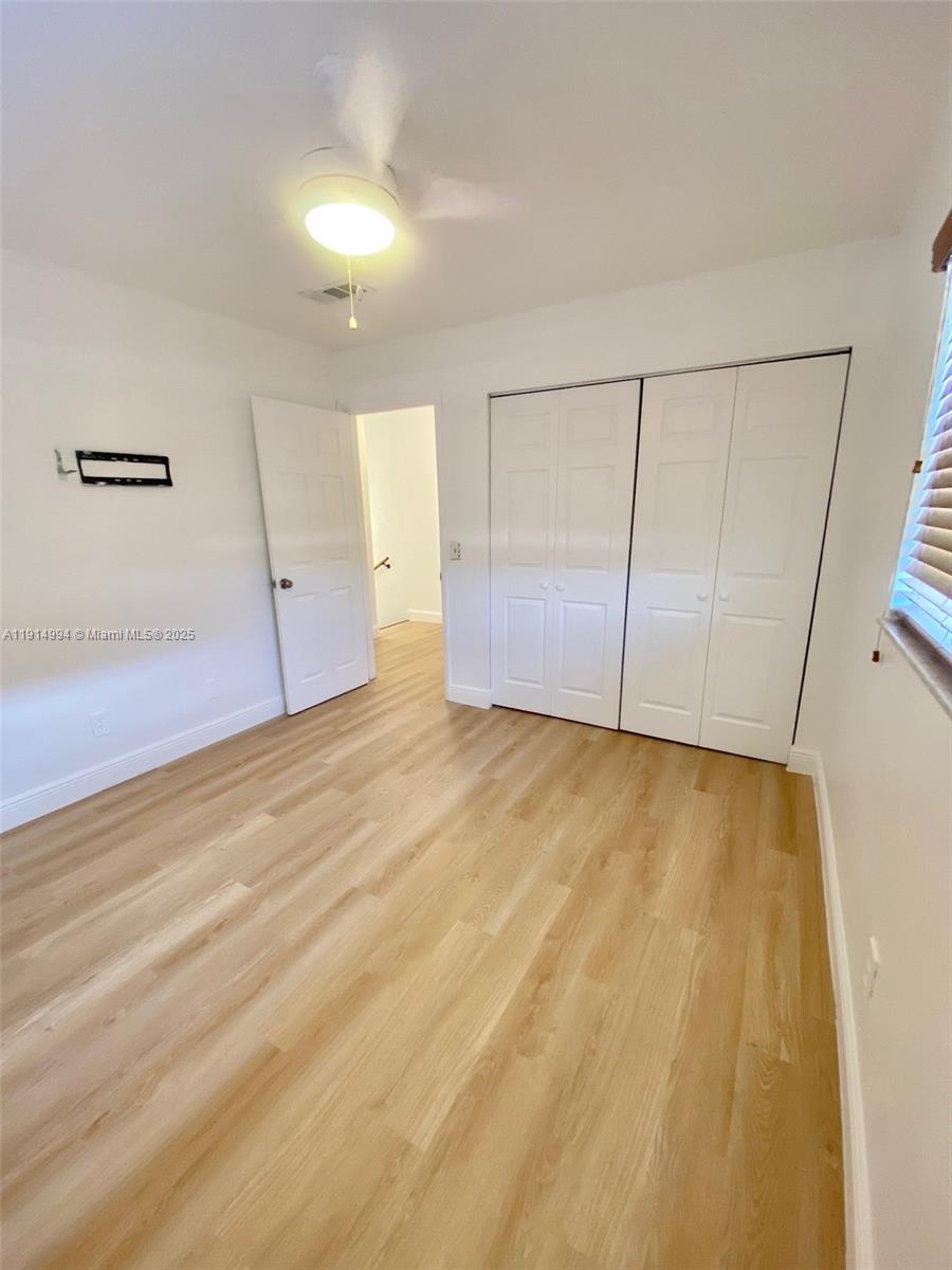 BRENTWOOD WEST TOWNHOUSES - Residential Lease