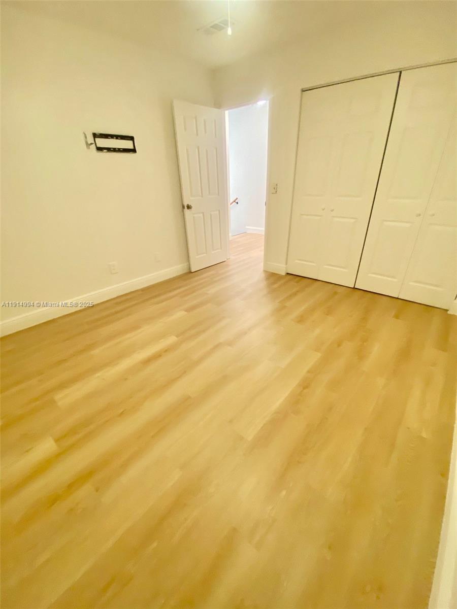 BRENTWOOD WEST TOWNHOUSES - Residential Lease