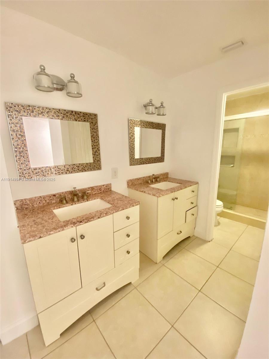 BRENTWOOD WEST TOWNHOUSES - Residential Lease