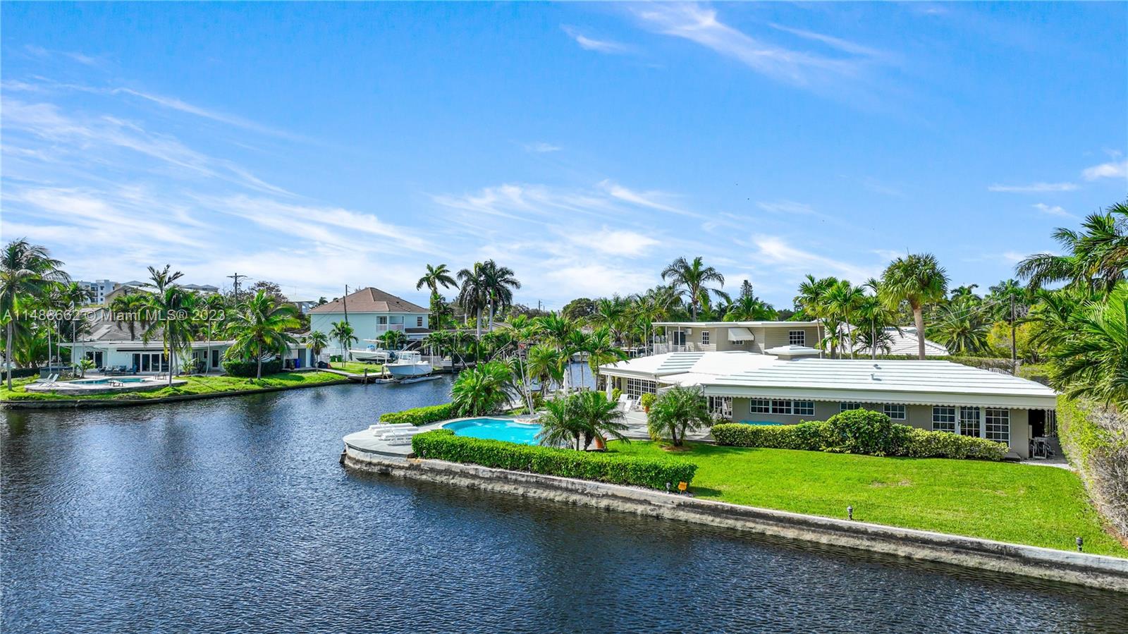 LAUDER GATE ISLES - Residential