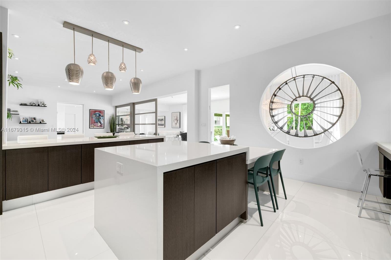 NAUTILUS EXTENSION 3RD - Residential