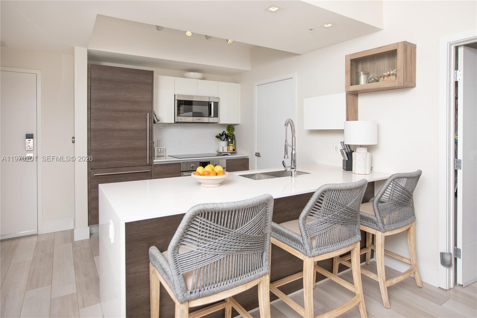 MERRICK MANOR CONDO - Residential