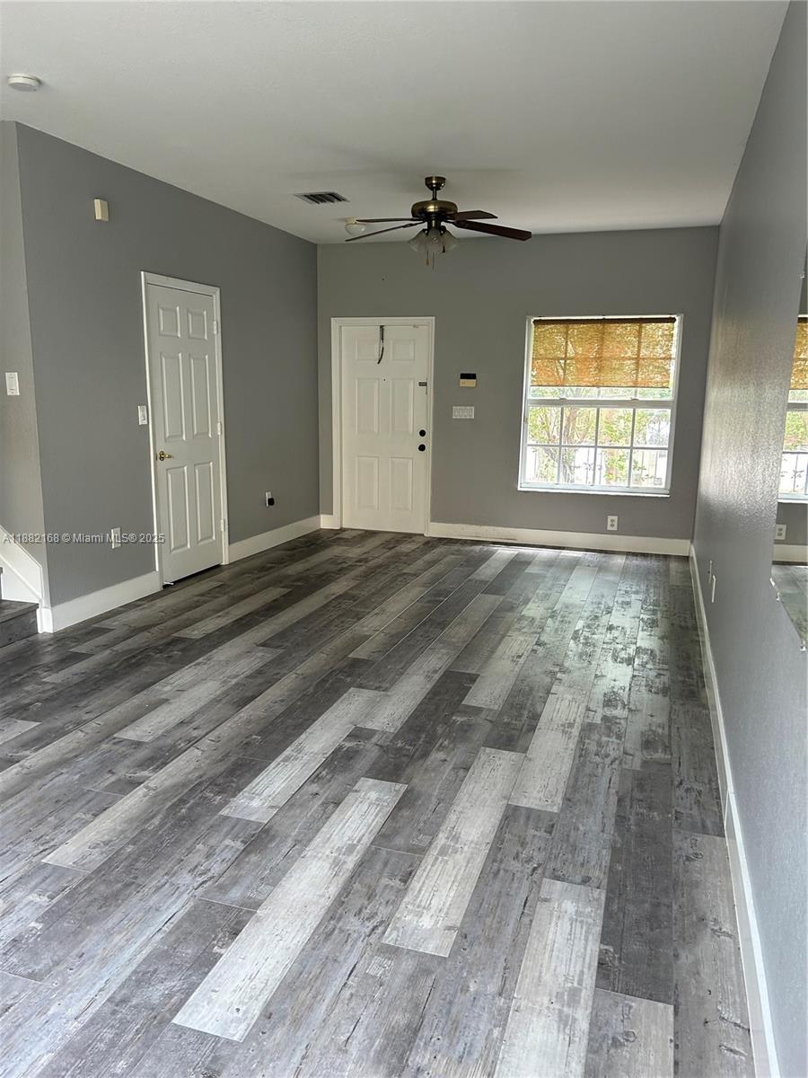 PEMBROKE ISLES V - Residential Lease