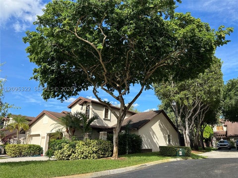 Photo of 10061 SW 137th Pl, Miami, FL 33186 (MLS # A12095322)