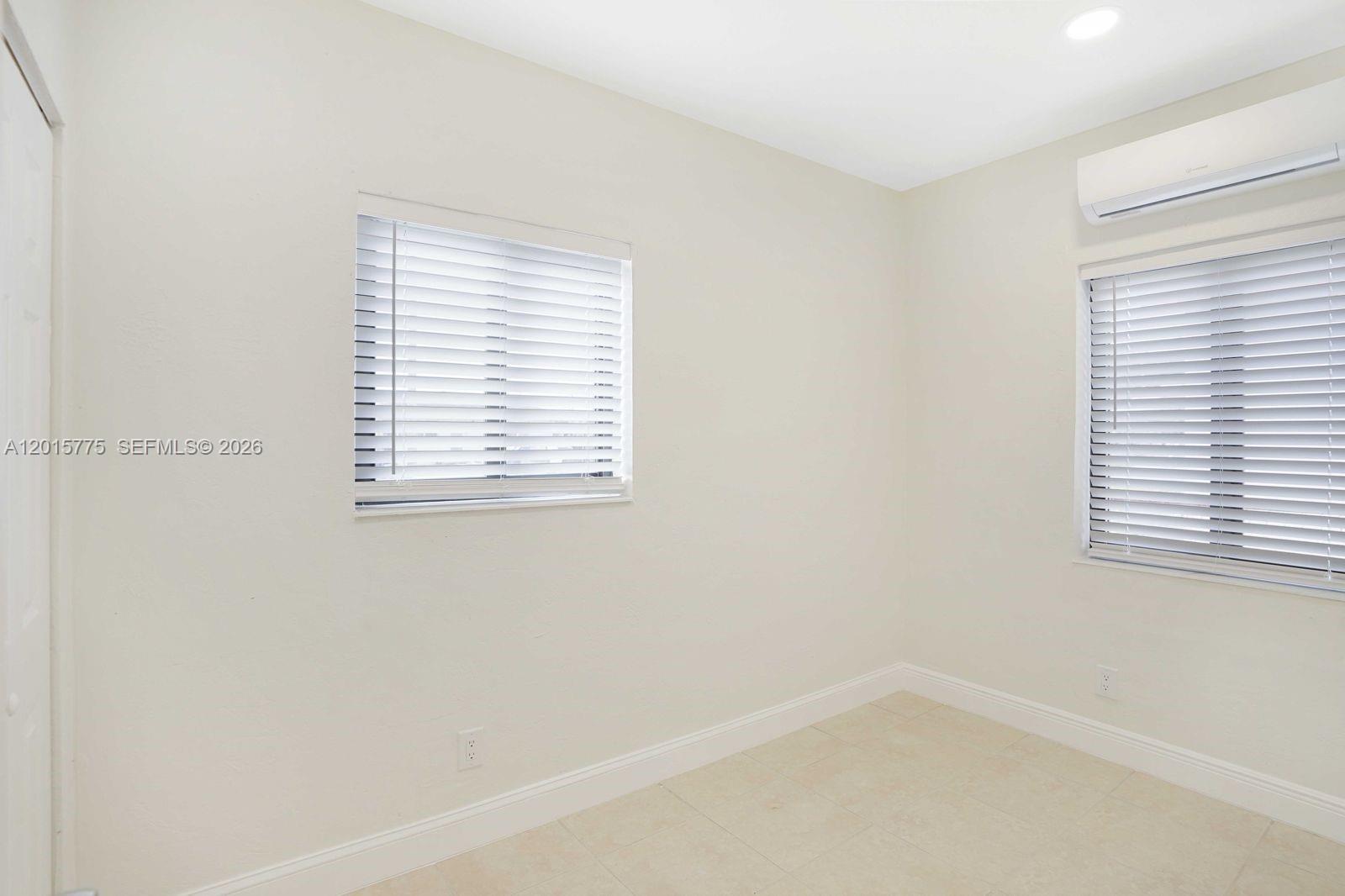 NORTH LAUDERDALE - Residential Lease