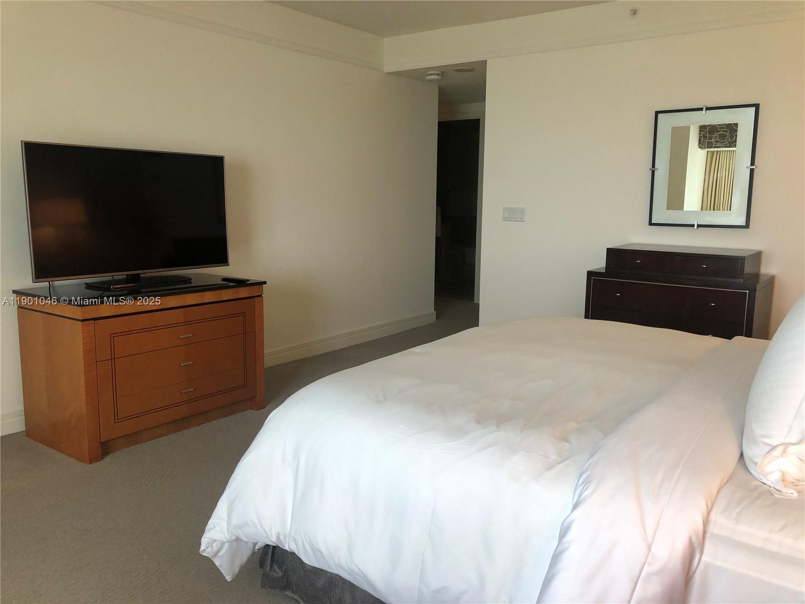 Four Seasons - Residential Lease