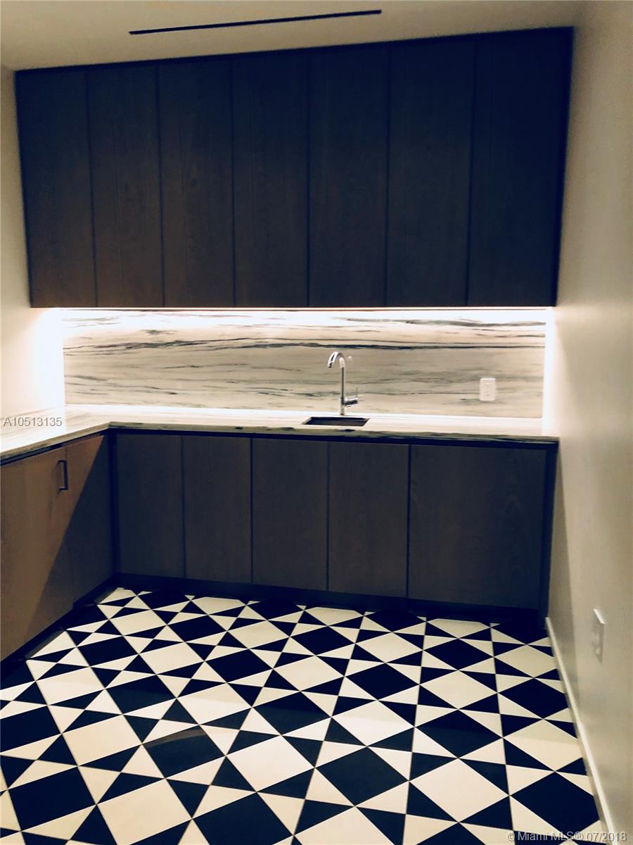 SLS LUX CONDO - Residential Lease