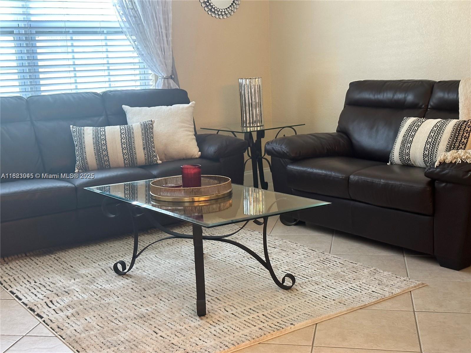 MAYFAIR APT CO-OP - Residential