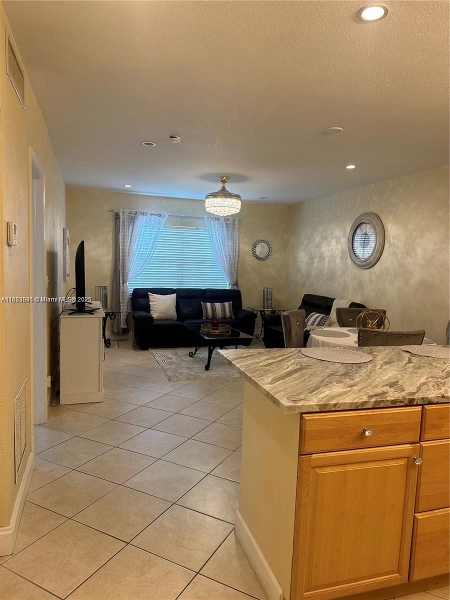 MAYFAIR APT CO-OP - Residential