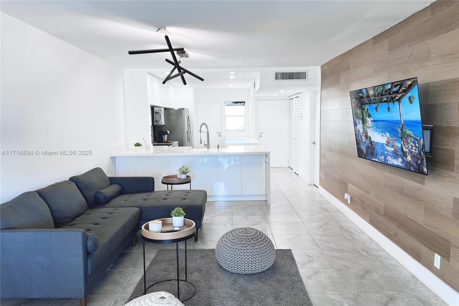 DORSEY ARMS CONDO - Residential