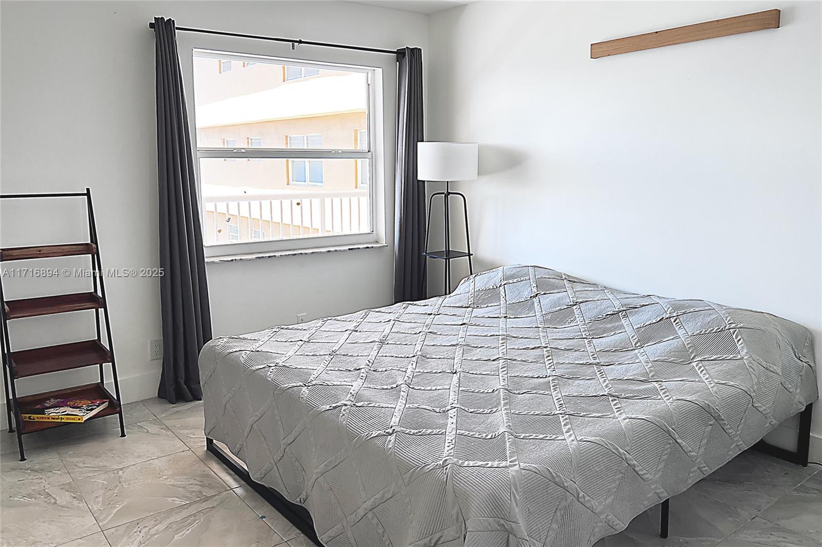DORSEY ARMS CONDO - Residential