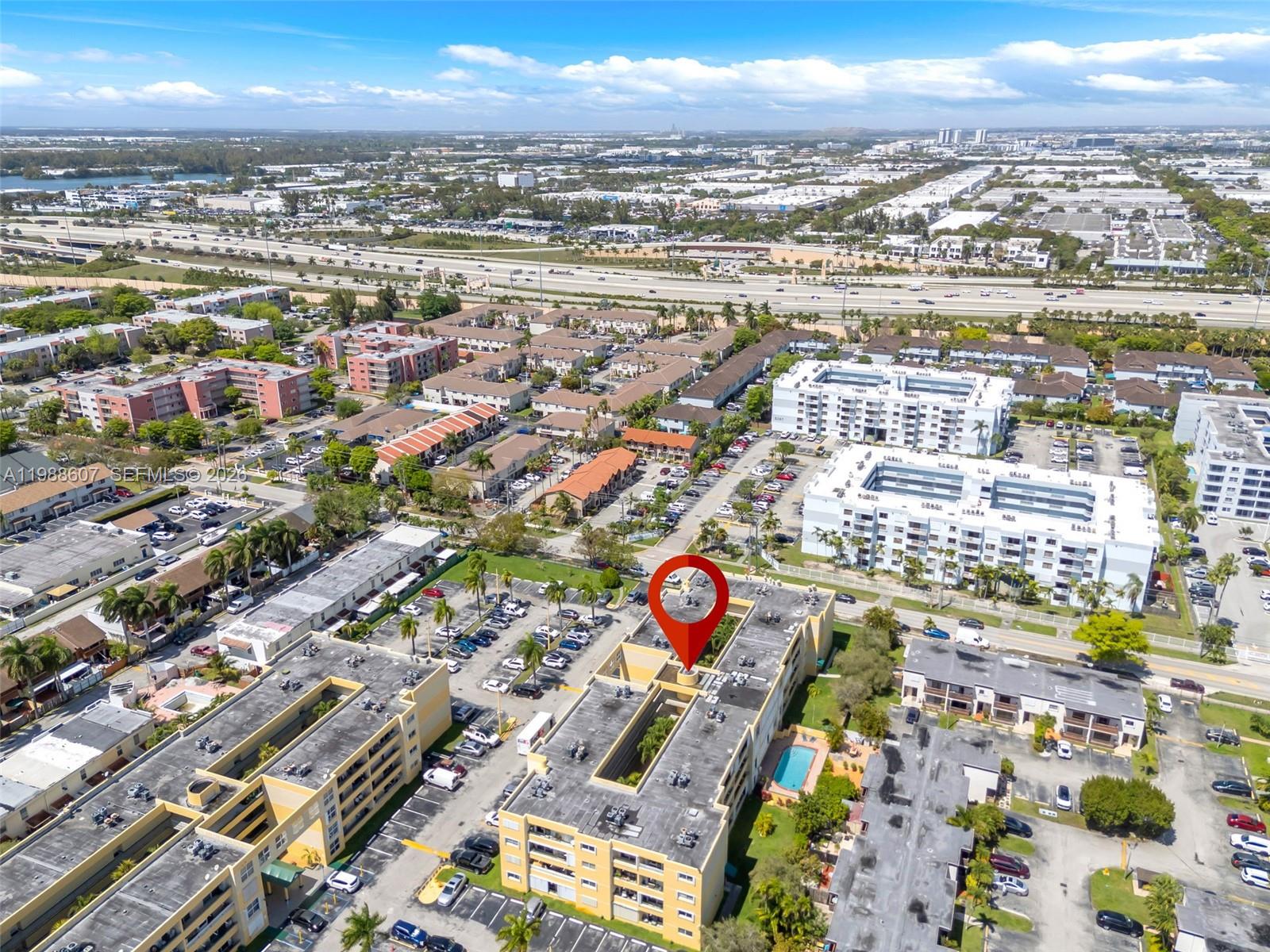 FLAMINGO COURT CONDO - Residential