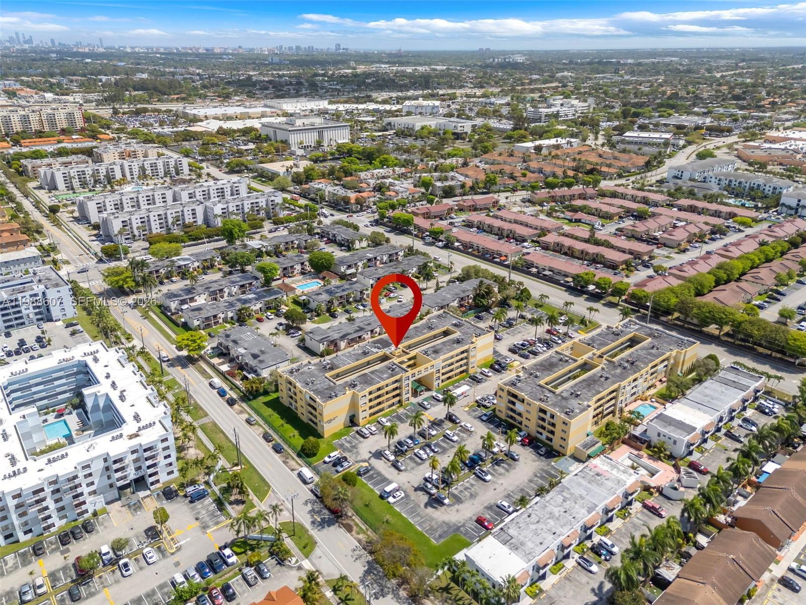 FLAMINGO COURT CONDO - Residential