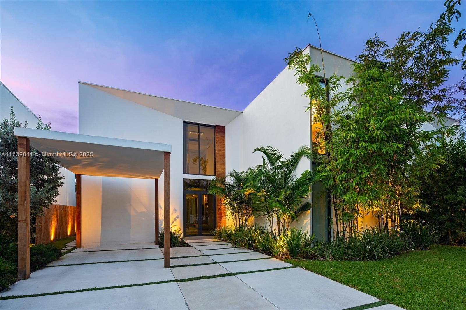 8600 EAST DIXIE - Residential