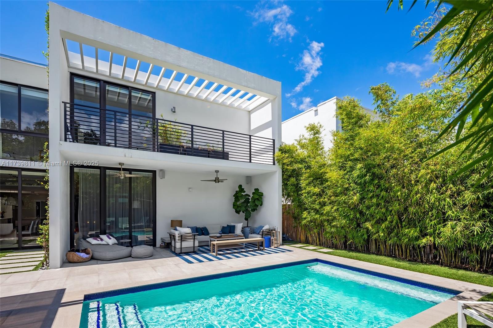8600 EAST DIXIE - Residential