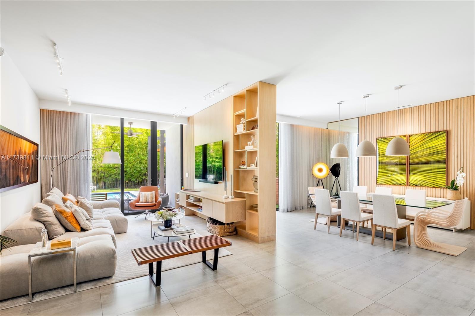 8600 EAST DIXIE - Residential