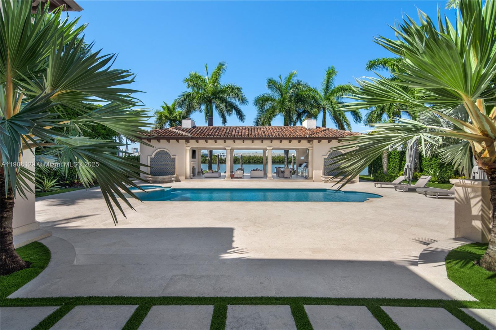 PALM ISLAND - Residential