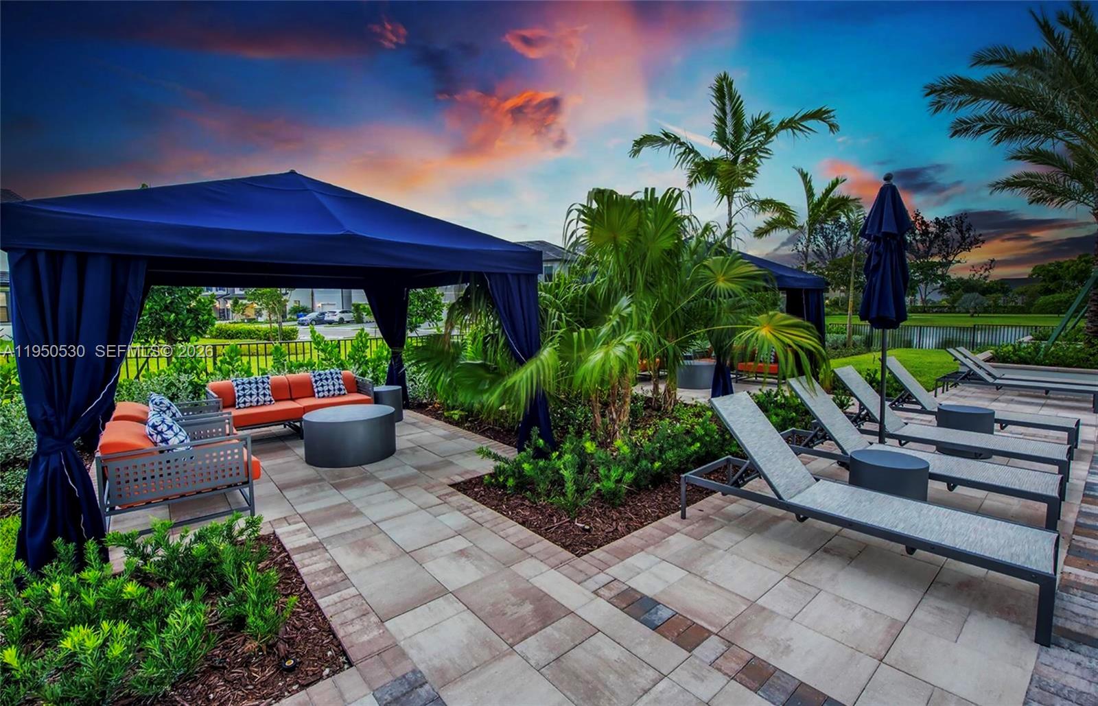 OAK TREE PROPERTY REDEVEL - Residential