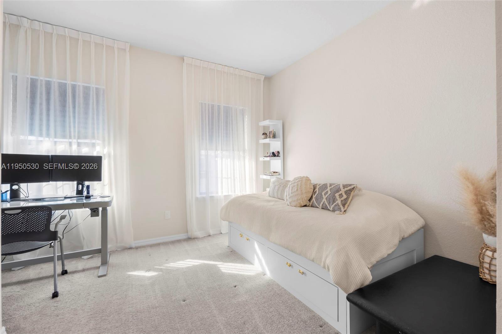 OAK TREE PROPERTY REDEVEL - Residential