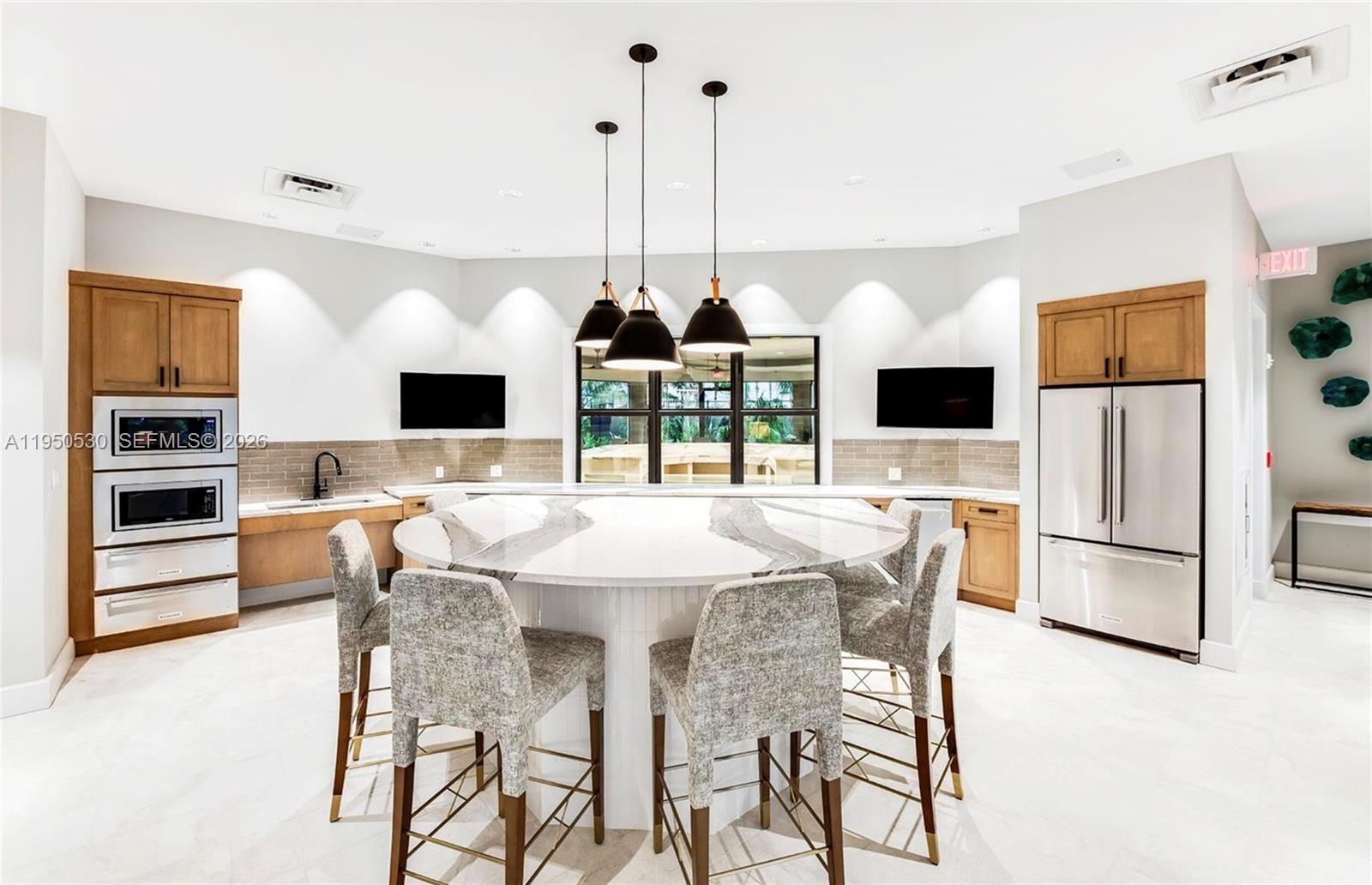 OAK TREE PROPERTY REDEVEL - Residential