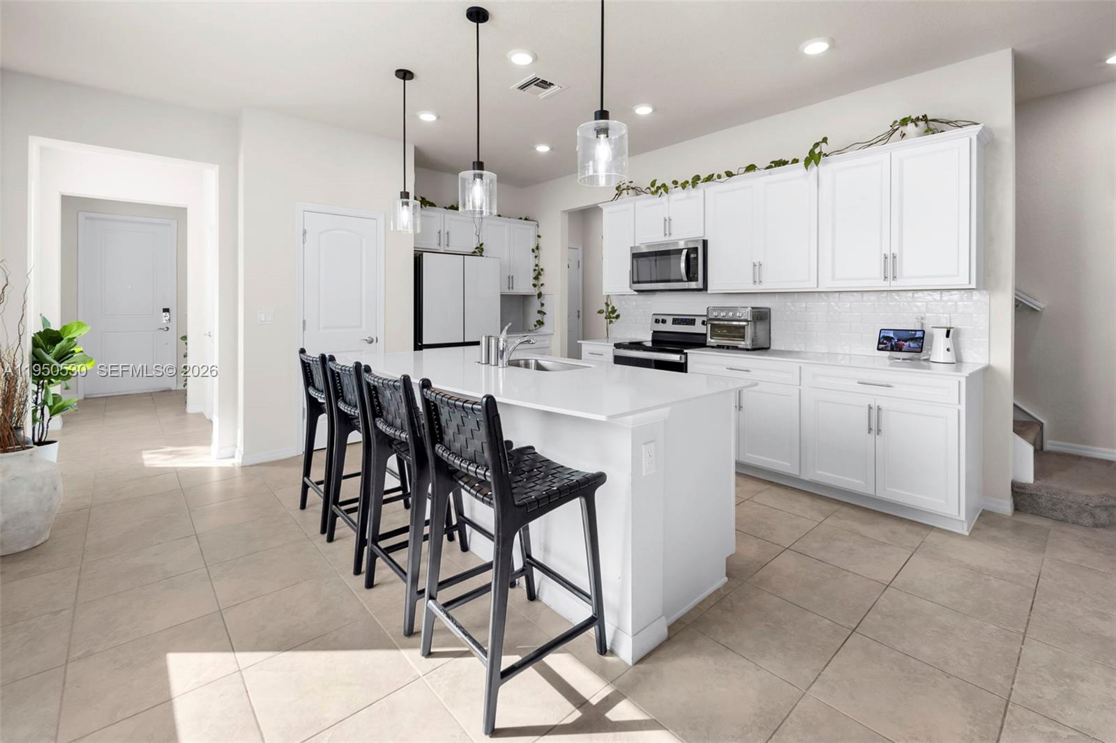 OAK TREE PROPERTY REDEVEL - Residential