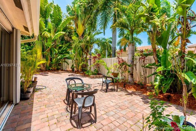 WEST LAKE VILLAGE - Residential