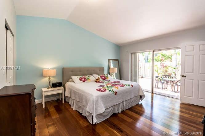 WEST LAKE VILLAGE - Residential