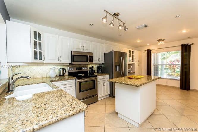 WEST LAKE VILLAGE - Residential