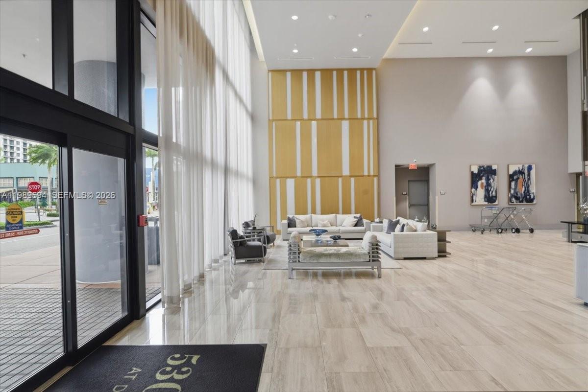 5252 PASEO CONDO - Residential