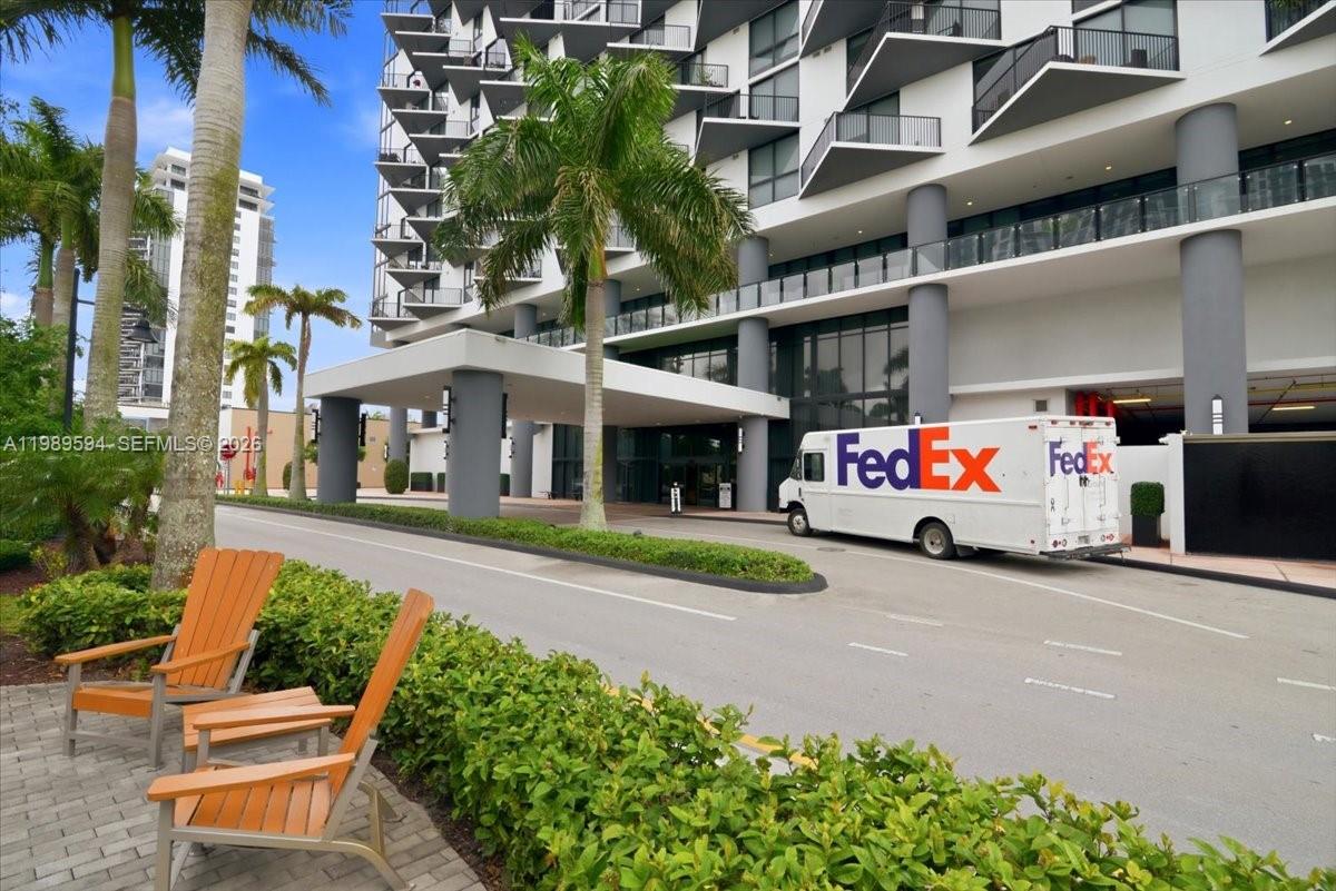 5252 PASEO CONDO - Residential