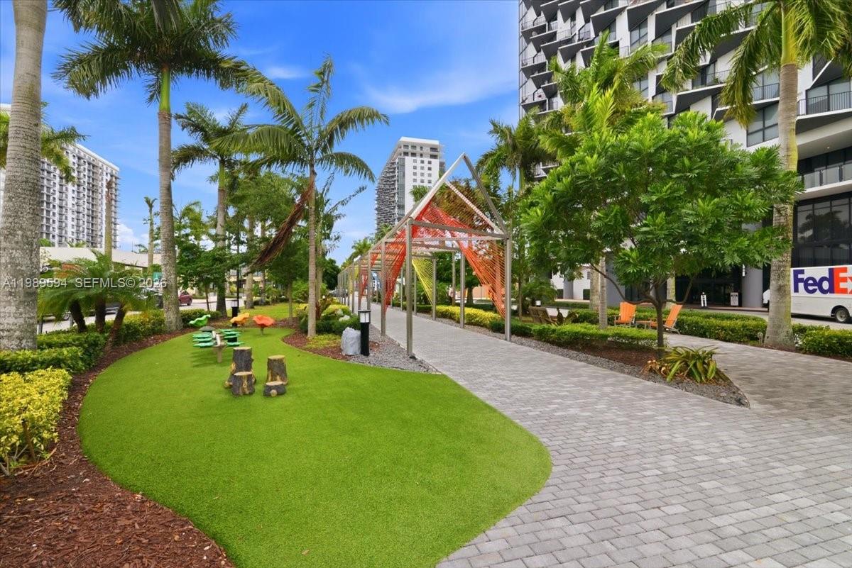 5252 PASEO CONDO - Residential