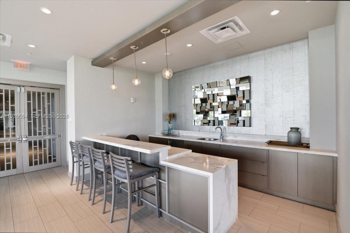 5252 PASEO CONDO - Residential