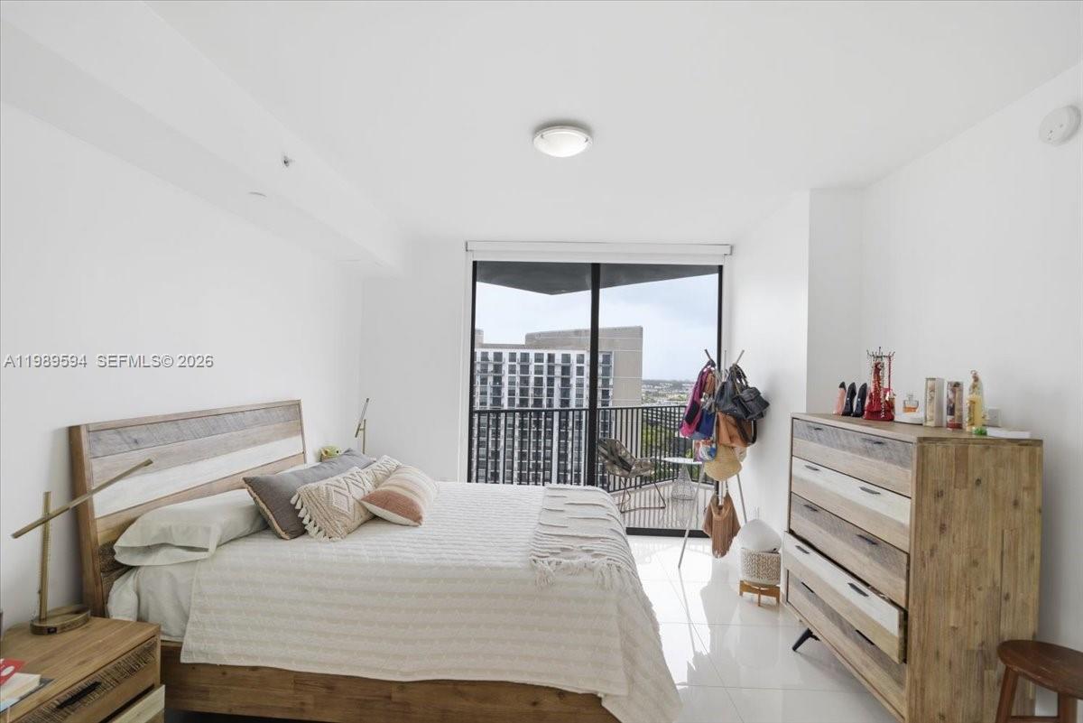 5252 PASEO CONDO - Residential